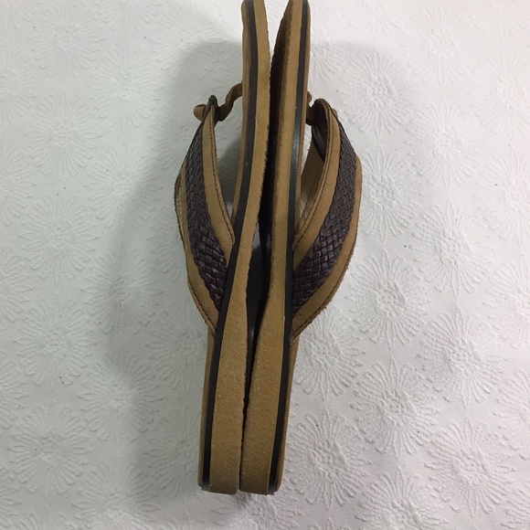 Tommy Bahama Men’s Anchored Brown/Tan Leather Flip Flops main image 6